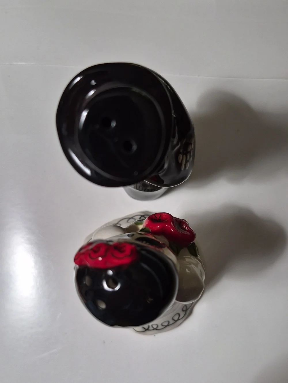 Salt and Pepper Set Older Skull Sugar Bride and Groom